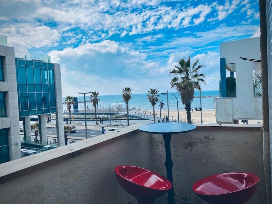 Entire Apartment Facing The Sea Tel Aviv Ngoại thất bức ảnh